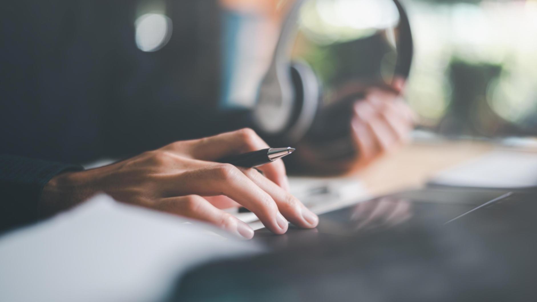 Praktische SEO-Analyse am Bildschirm